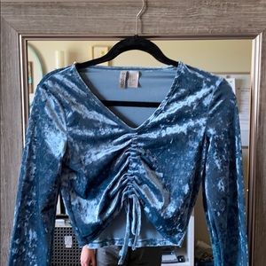 Divided H&M crop top